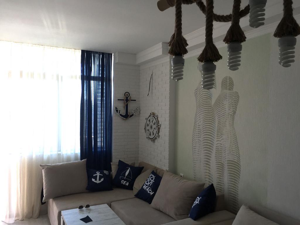 Stars Apartment Батумі Екстер'єр фото
