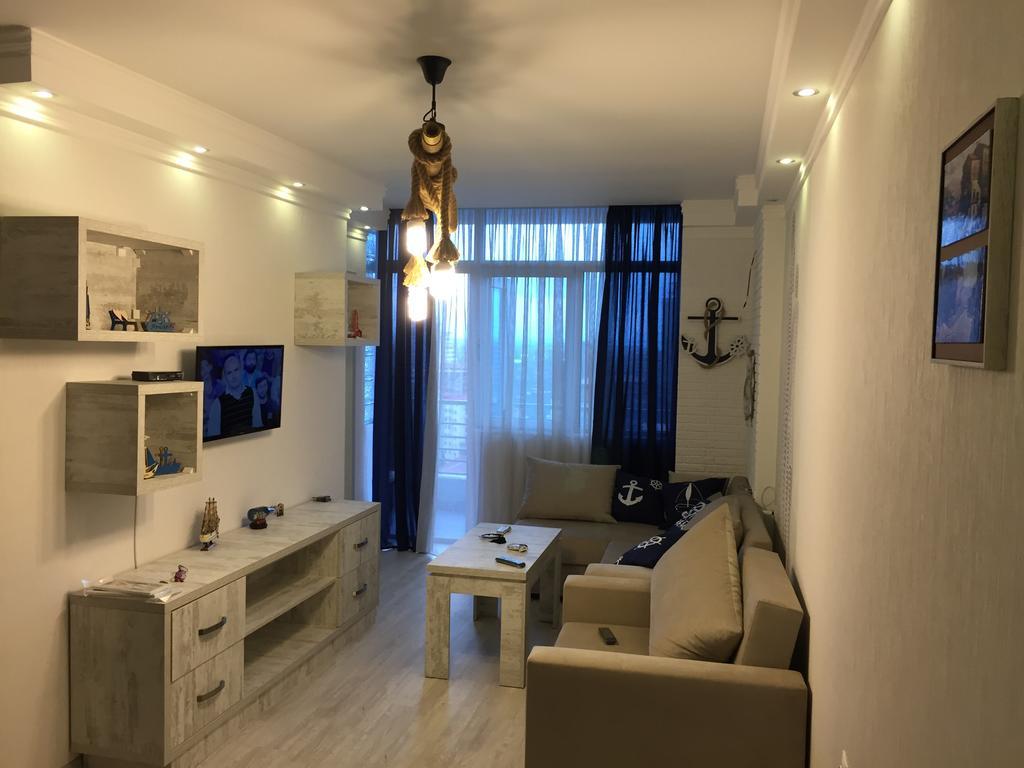 Stars Apartment Батумі Екстер'єр фото