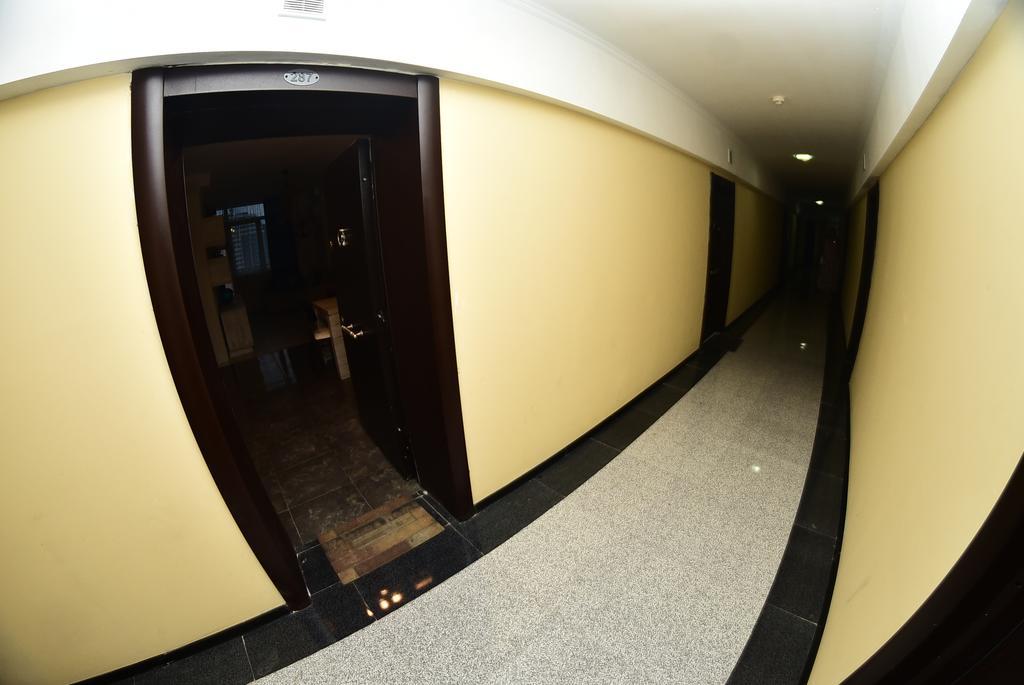 Stars Apartment Батумі Екстер'єр фото